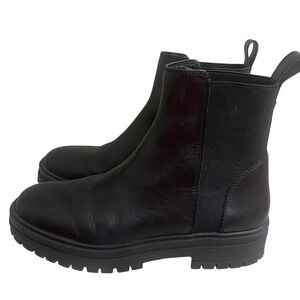 Steve Madden Handout Black Leather Lug Sole Chelsea Boots Womens 9M HNDT01S1